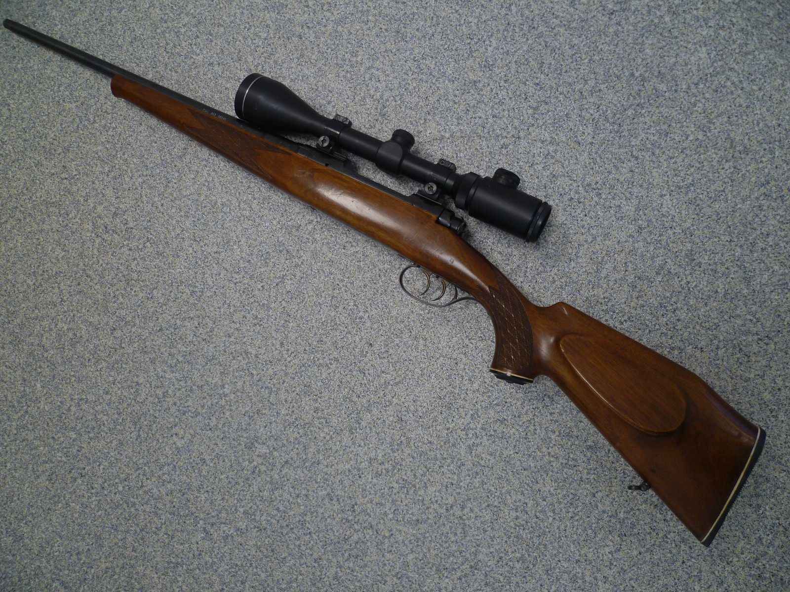 Repeater rifle Anschütz model 110 .243 Win. SD thread