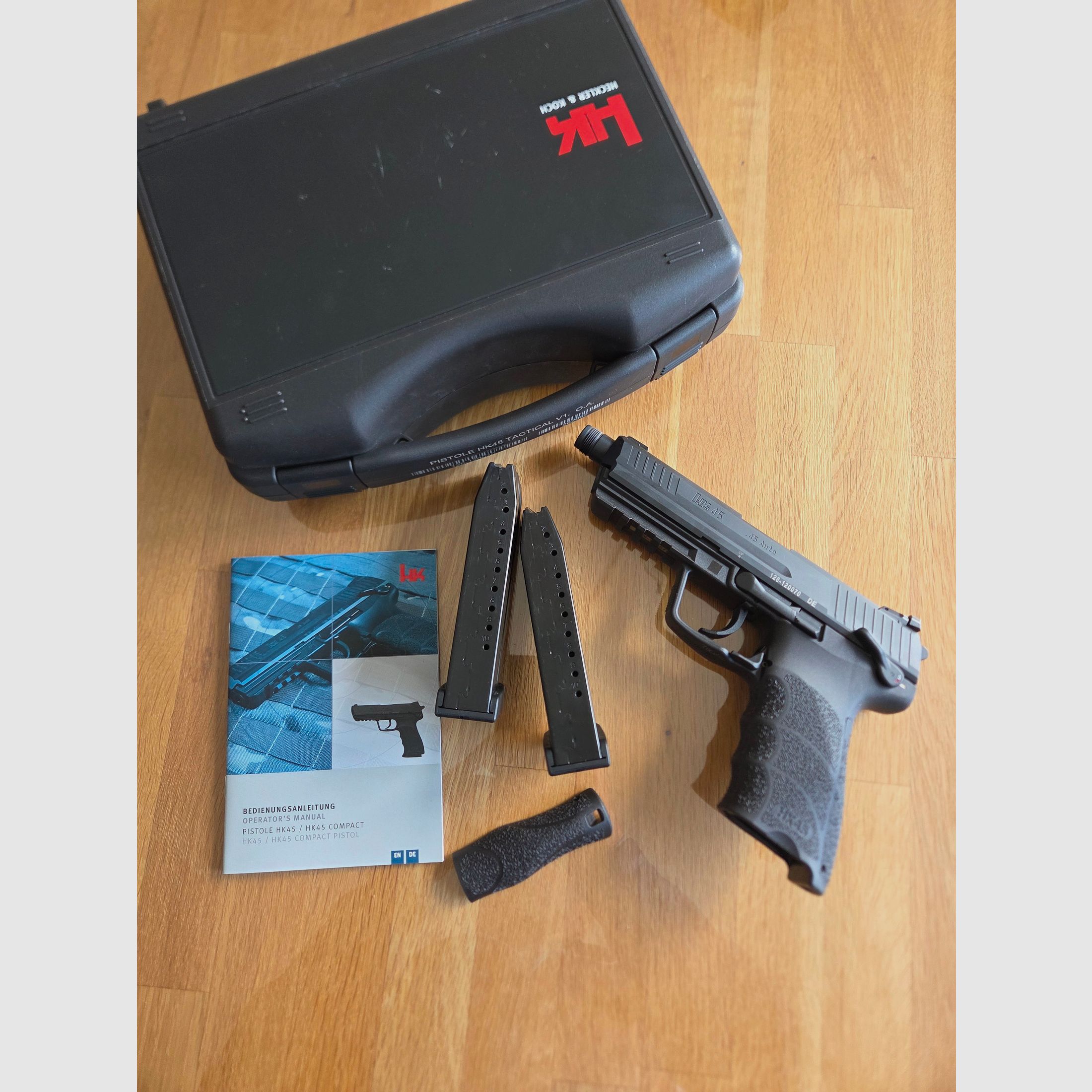 Pistolet HK Tactical, V 1. O. A., cal 45 ACP 