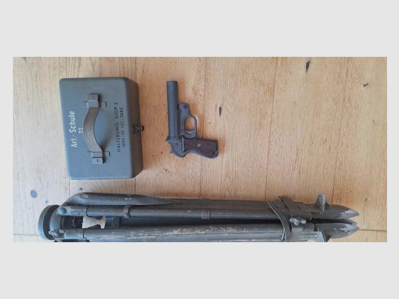 Bundeswehr red dot pistol Geco with sound measuring device