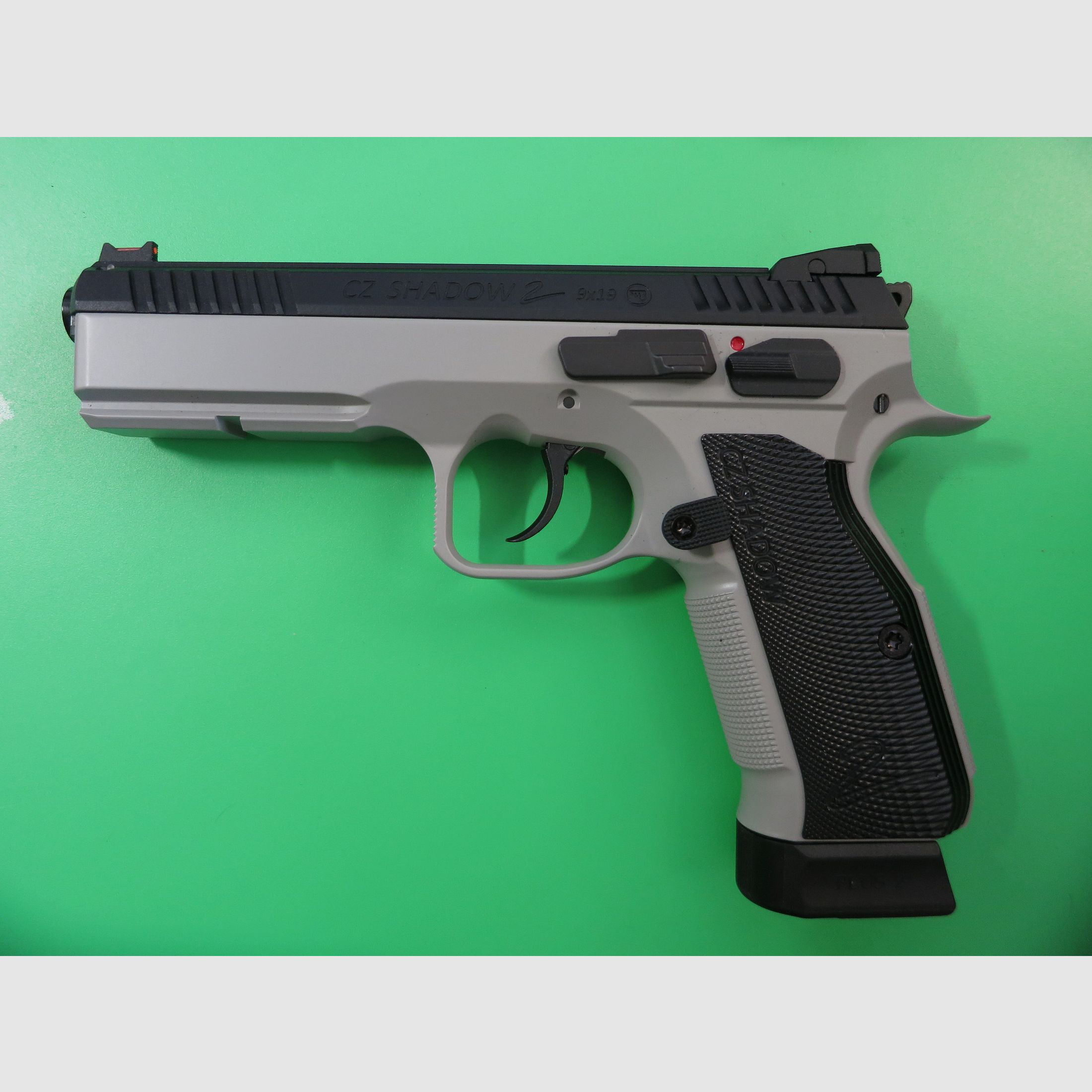 ASG Custom KJ Works, CZ CO2-Pistole Shadow 2, Trainingspistole Blowback, 4,5 mm BB, Urban Grey Edition, wie neu!      #11