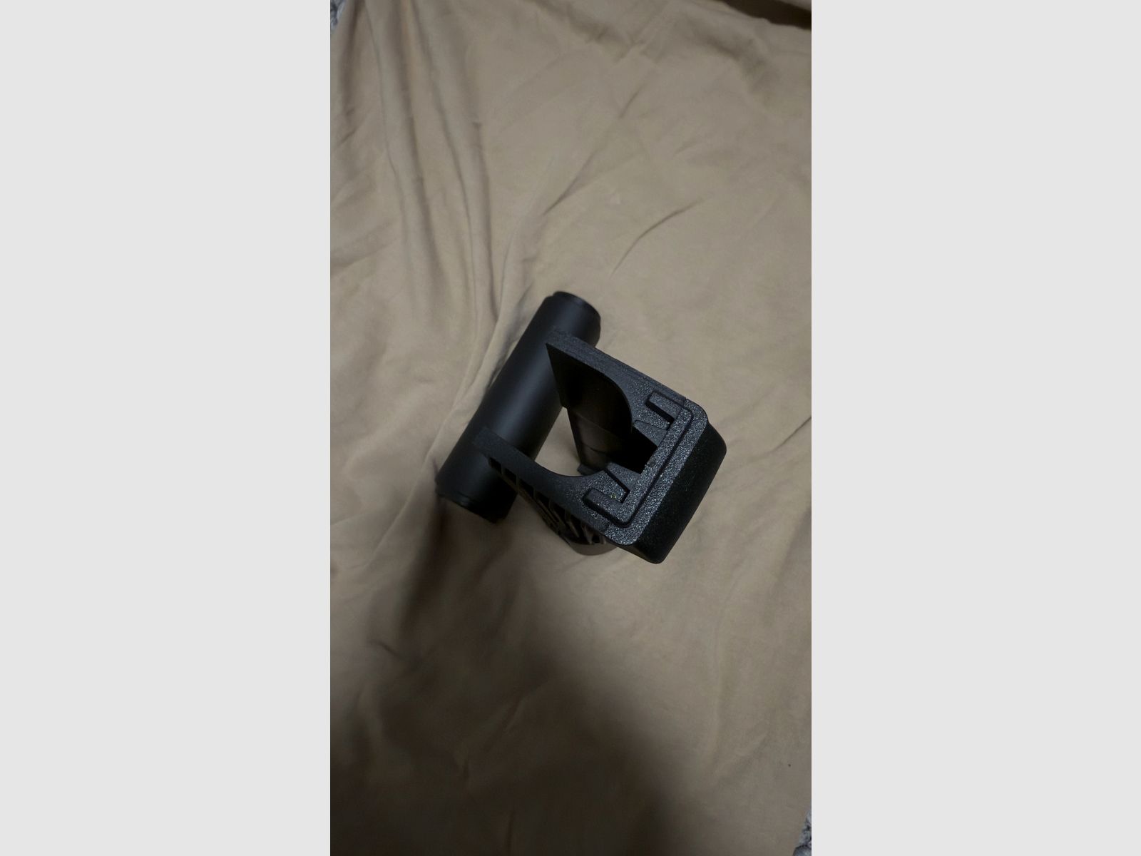 Handschutz (Handguard) que se adapta a la serie AK