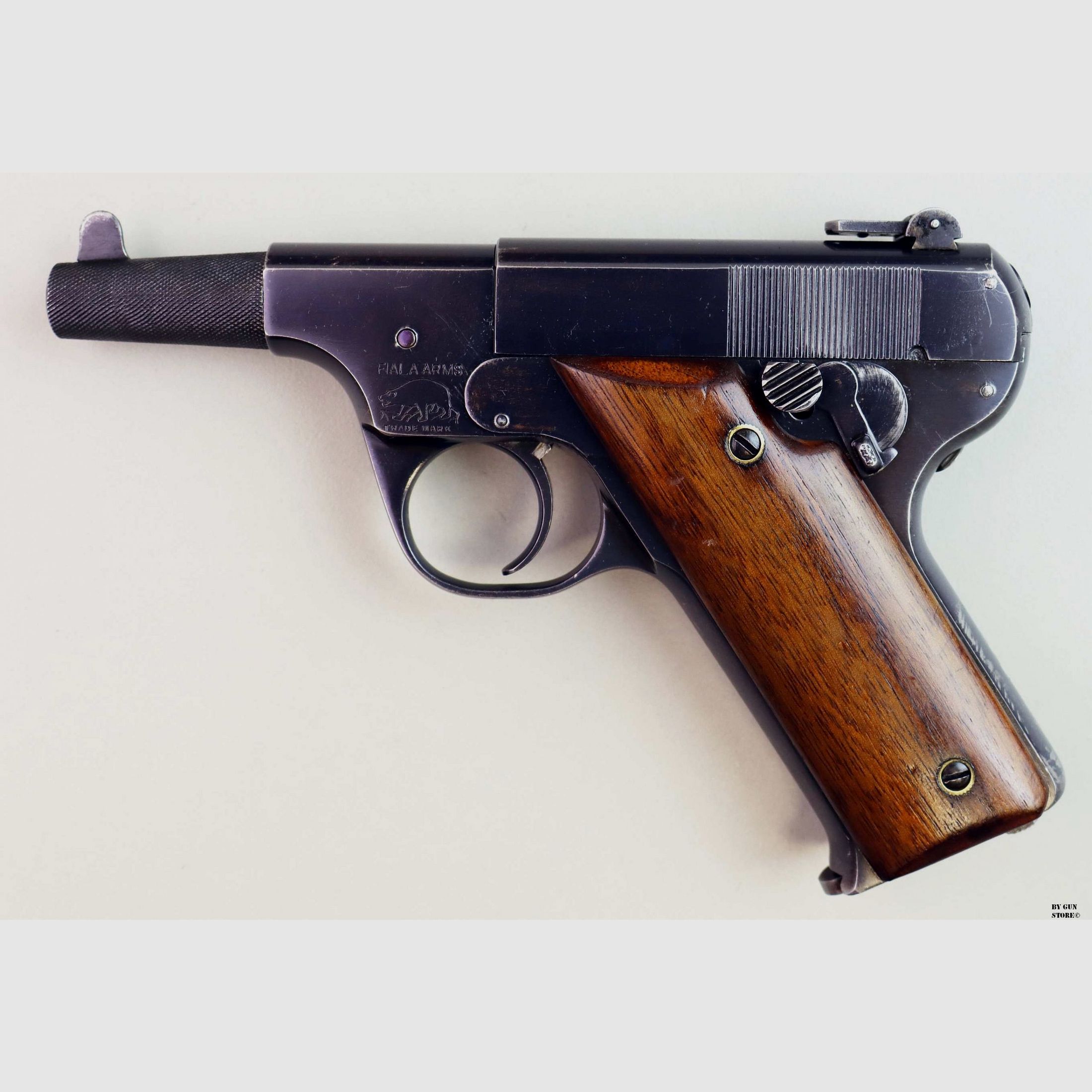 Pistolet / Carabine Fiala Arms and Equipment Co. Inc. mod. 1920 cal. 22 l.r. mat. 2826, image 3 sur 32