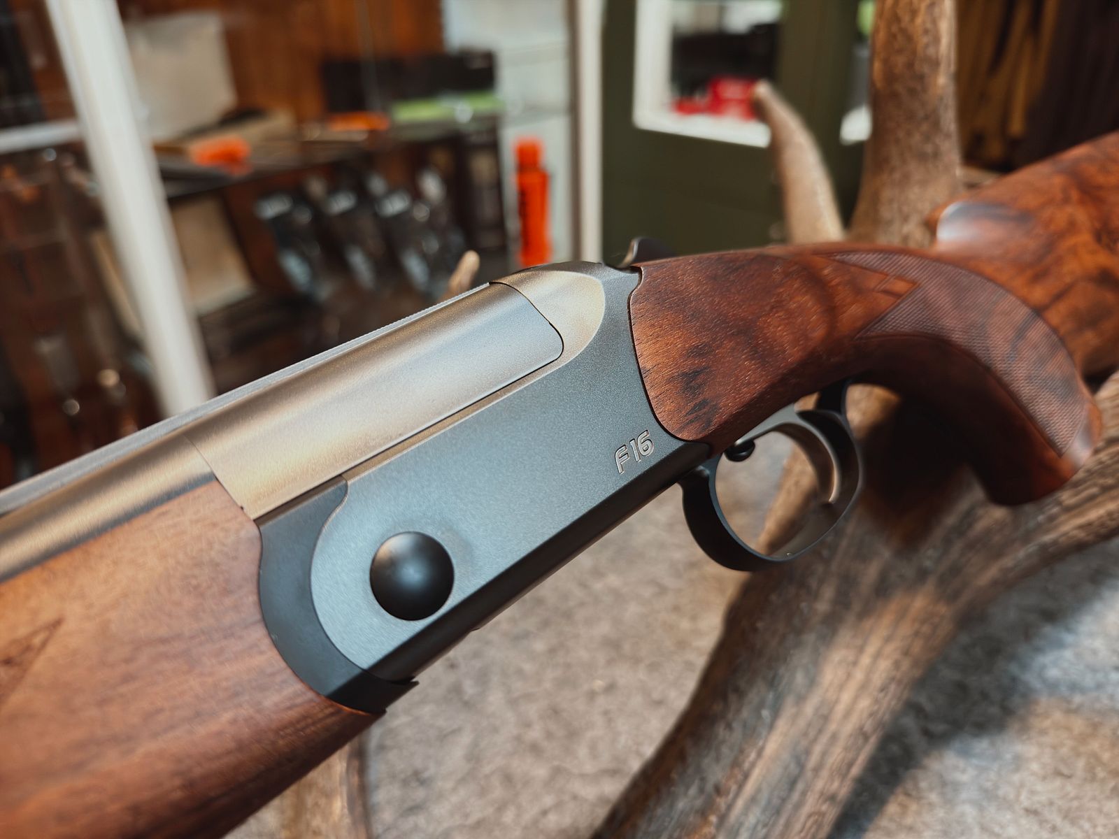 Blaser F16 – Cal. 12/76 – Vintage wood finish – NEW