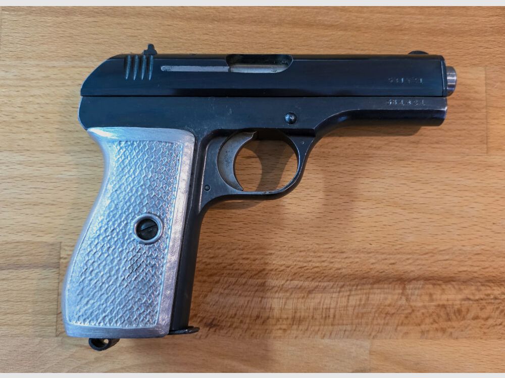 CZ 27 ou modèle successeur