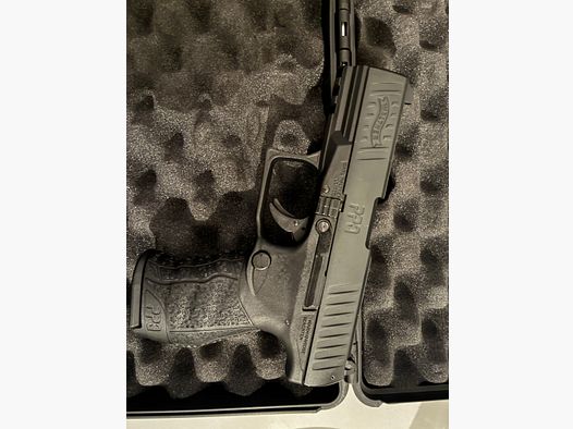 Walther PPQ M2 9mm P.A.K