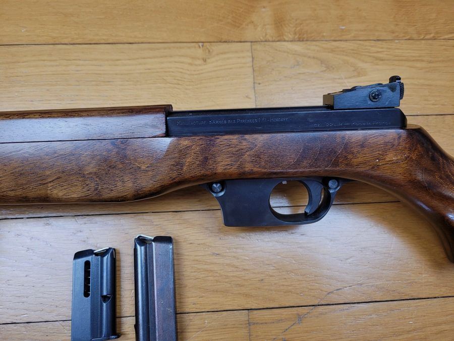 Sehr schöne Unique Semi-auto G 21 – 10 Schuss – in 22 LR + 2 Magazine – Originalverpackung – Perfekter Zustand, Bild 8 von 18