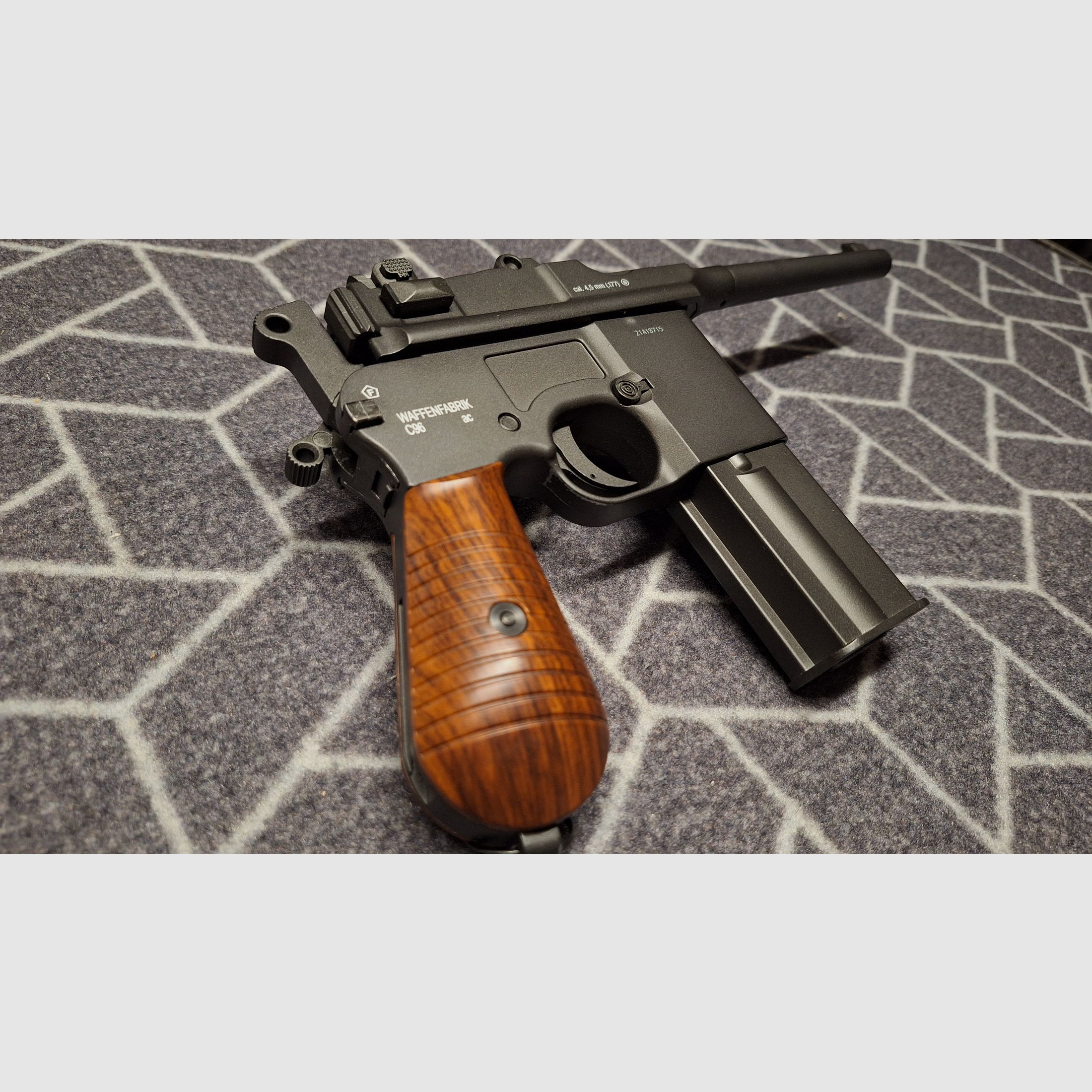 Umarex Legends Pistole C96 FM Blowback - 4,5 mm Stahl BB NEU!