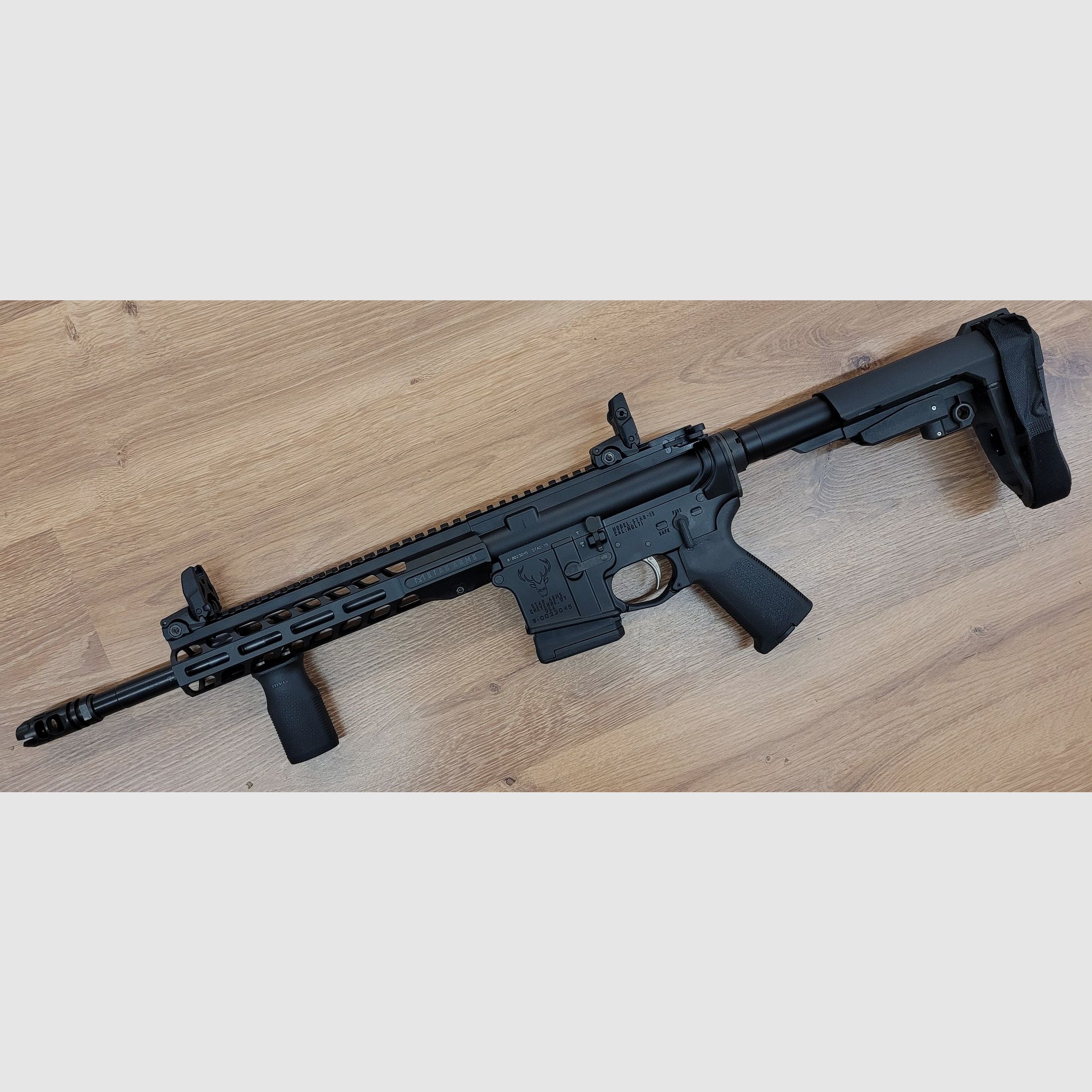 STAG ARMS 15 Elite Rifle cal 223rem canon 12.5 pouces, image 4 sur 5
