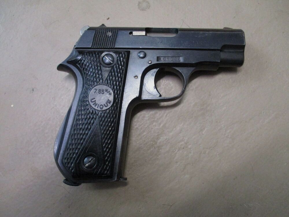 Pistool Unique Mod. 51 7,65 mm Browning 51