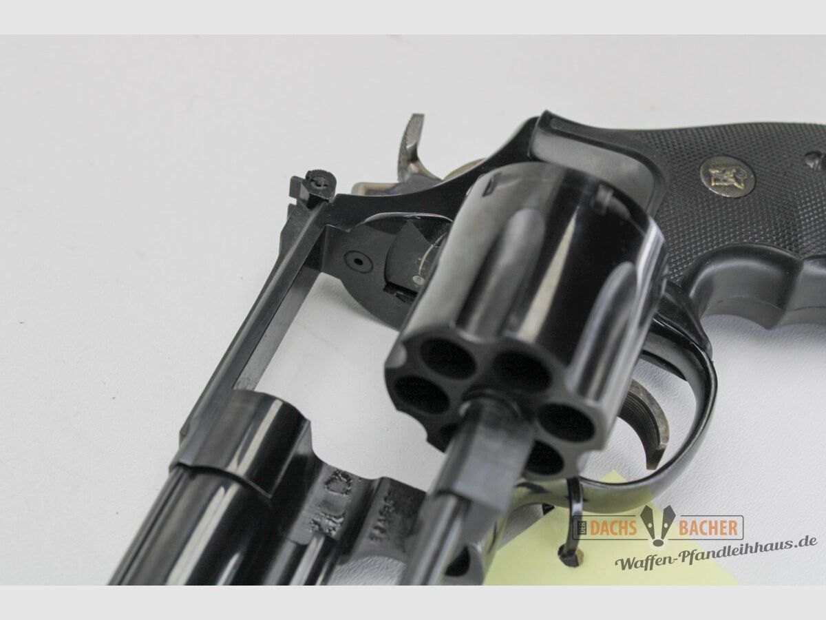 Revólver S&W Smith & Wesson Mod 29-5 Cal. .44 Rem Mag 4" Cañón Bianchi Holster