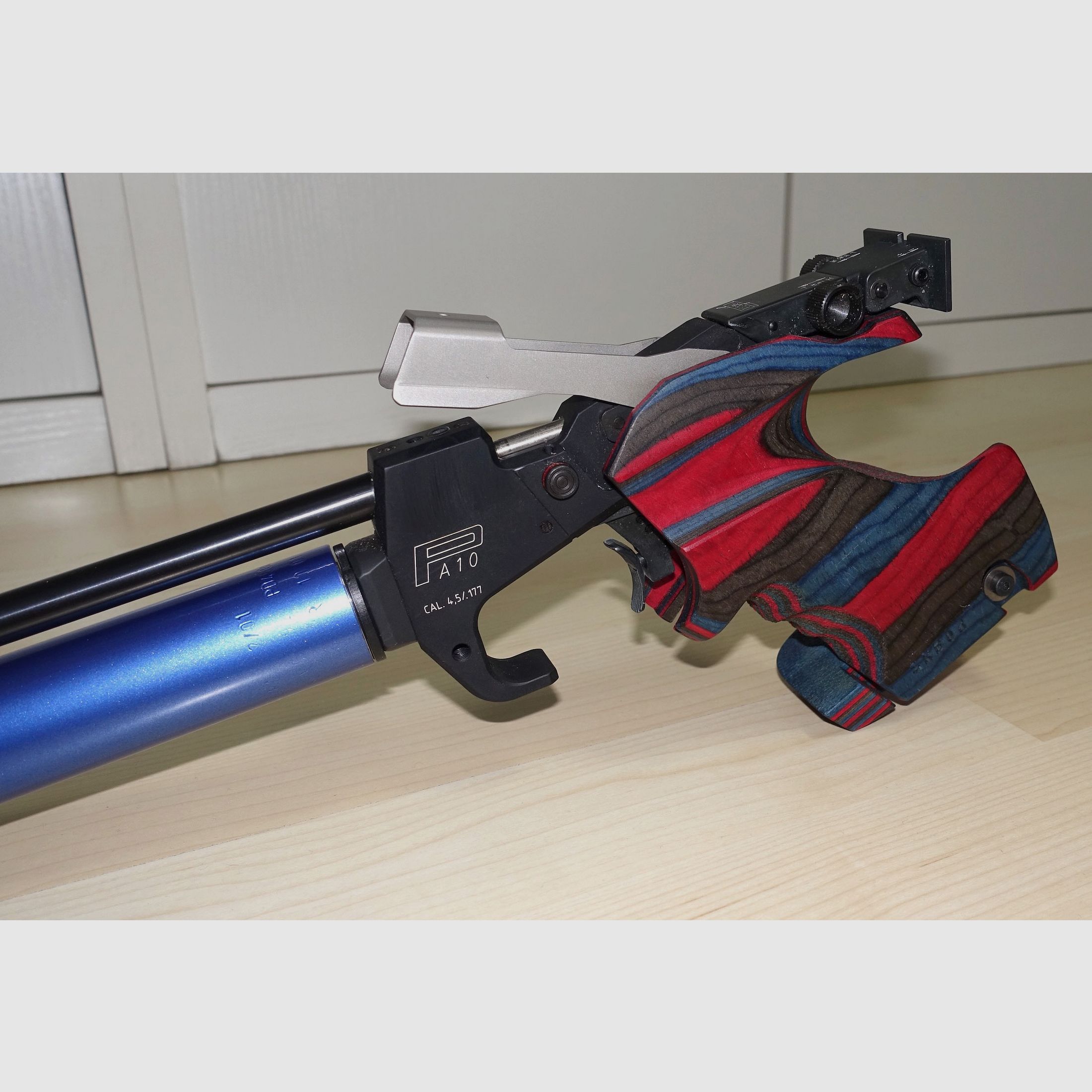 Tesro Pressluft Matchpistole PA10 / Top Zustand mit Zubehör