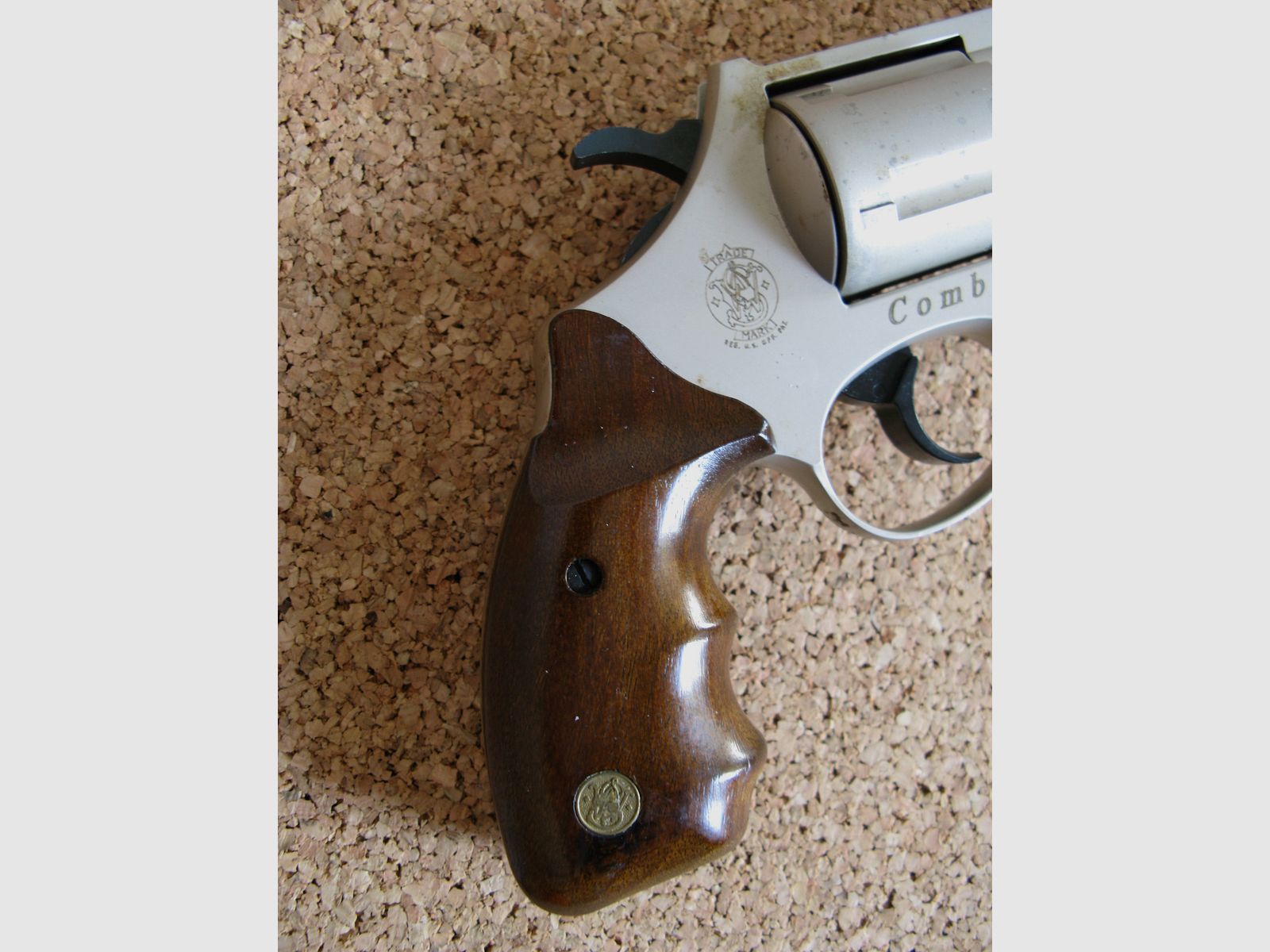 Revolver Smith & Wesson Combat cal. 9 mm K.