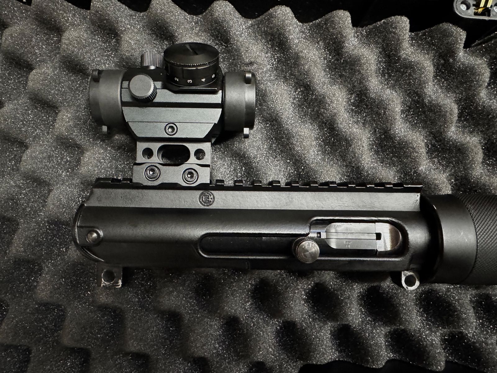 AR15 / M16 system wymienny CZ V22, kal. 22lfB, 22LR, zdjęcie 2 z 2