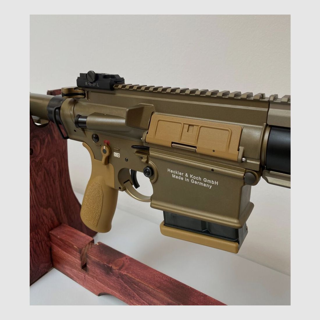 Heckler & Koch SLB H&K MR308 A3 - .308 Win. - 16,5" - sandfarben - langer Handschutz