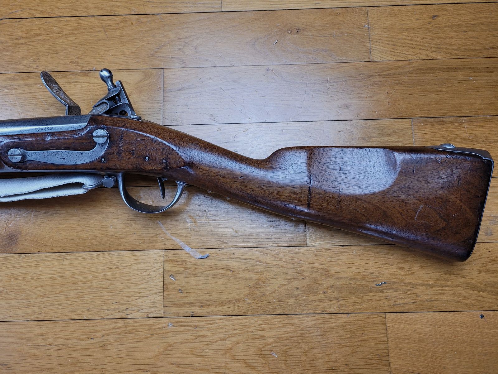 Sehr schönes Gewehr 1777 modifiziert AN IX – Kaiserliche Manufaktur von St Étienne – 1813 – homogen – Gewehrriemen und Bajonett – Seltenheitszustand, Bild 29 von 45
