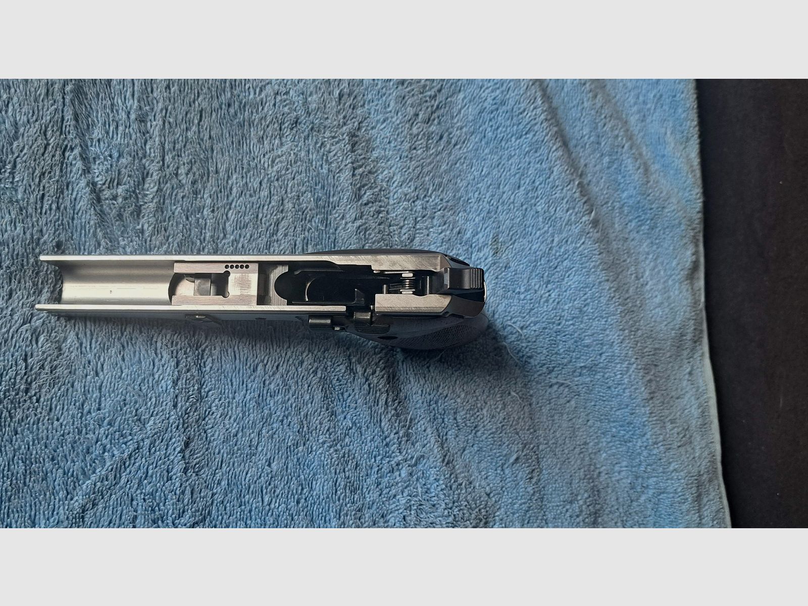 Sport pistol Sig Sauer P 220 .45 ACP