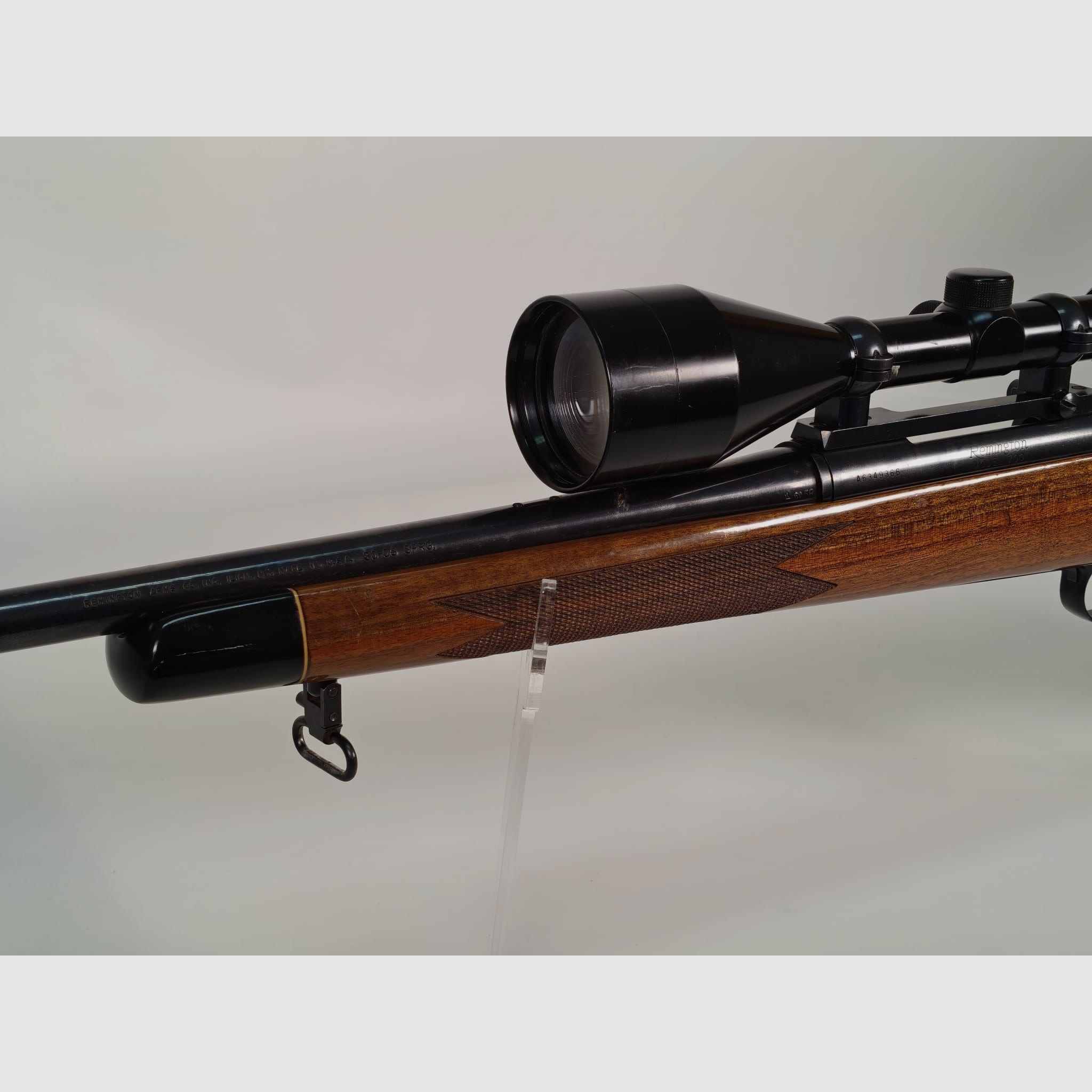 Remington Mod. 700 mit Tasco 4-12x56