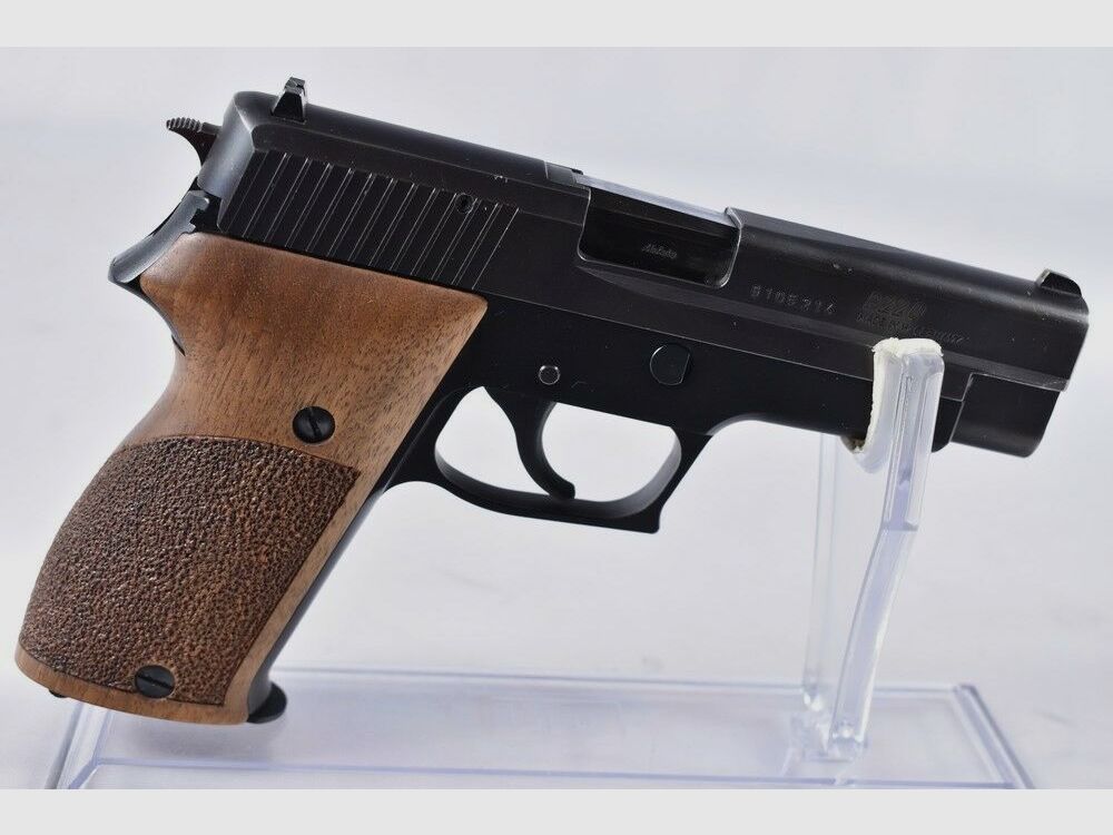 Sig Sauer P220