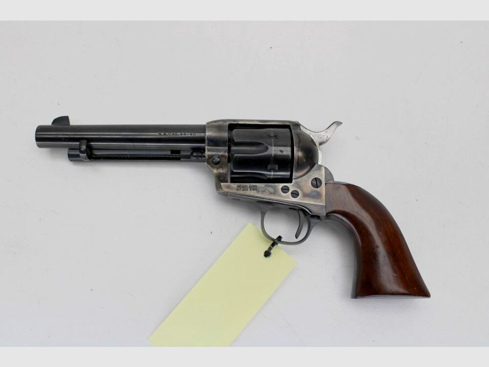 Revolver Hege-Uberti Cattleman 5 1/2 SA .44-40WCF