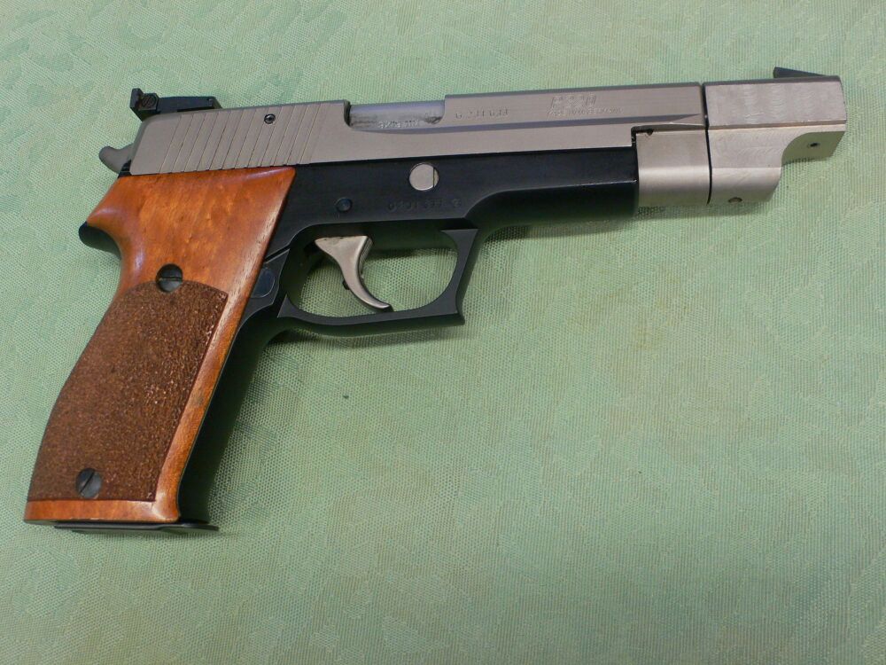 SIG-Sauer P220