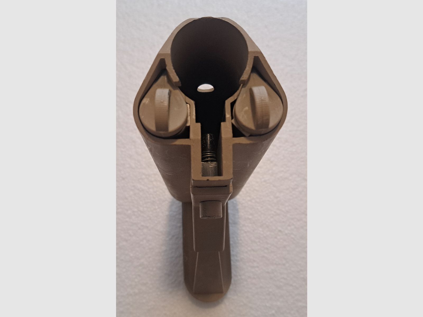 AR-15 / M4 Carbine Schubschaft mit Staufach Sand Commercial Spec.