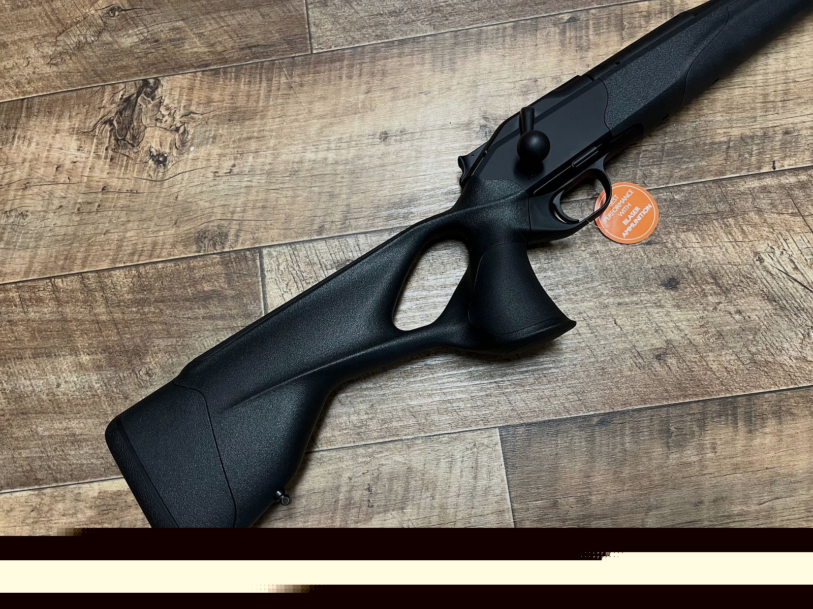 Blaser R8 Ultimate Sonderfarbe SCHWARZ   .308win  LL 52 cm M15x1   Sofort lieferbar