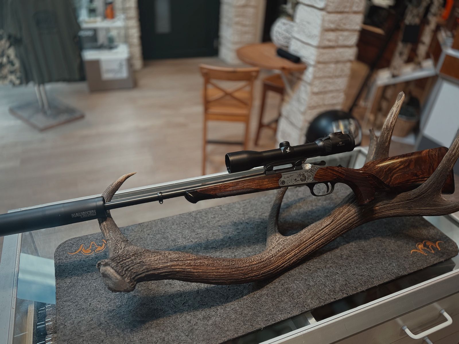 Blaser K95 Luxus – Cal. .308 Win. | Classe de bois 6 | Swarovski Z6i | Hausken 224 Lite