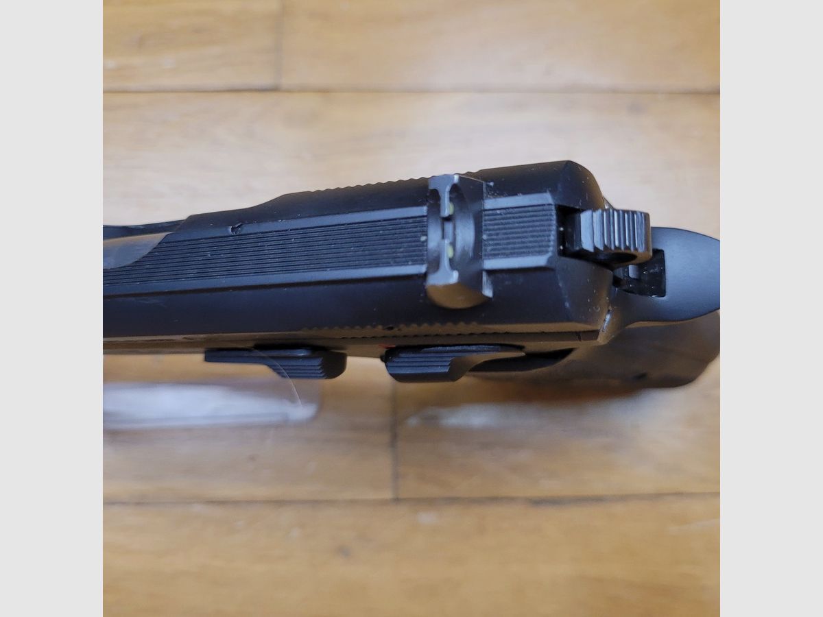 Gebrauchte Pistole CZ75 – Modell B – Kaliber 9 x 19 – Vollstahl – Mechanischer und äußerer Zustand einwandfrei – Ausgezeichneter Zustand, Bild 10 von 16
