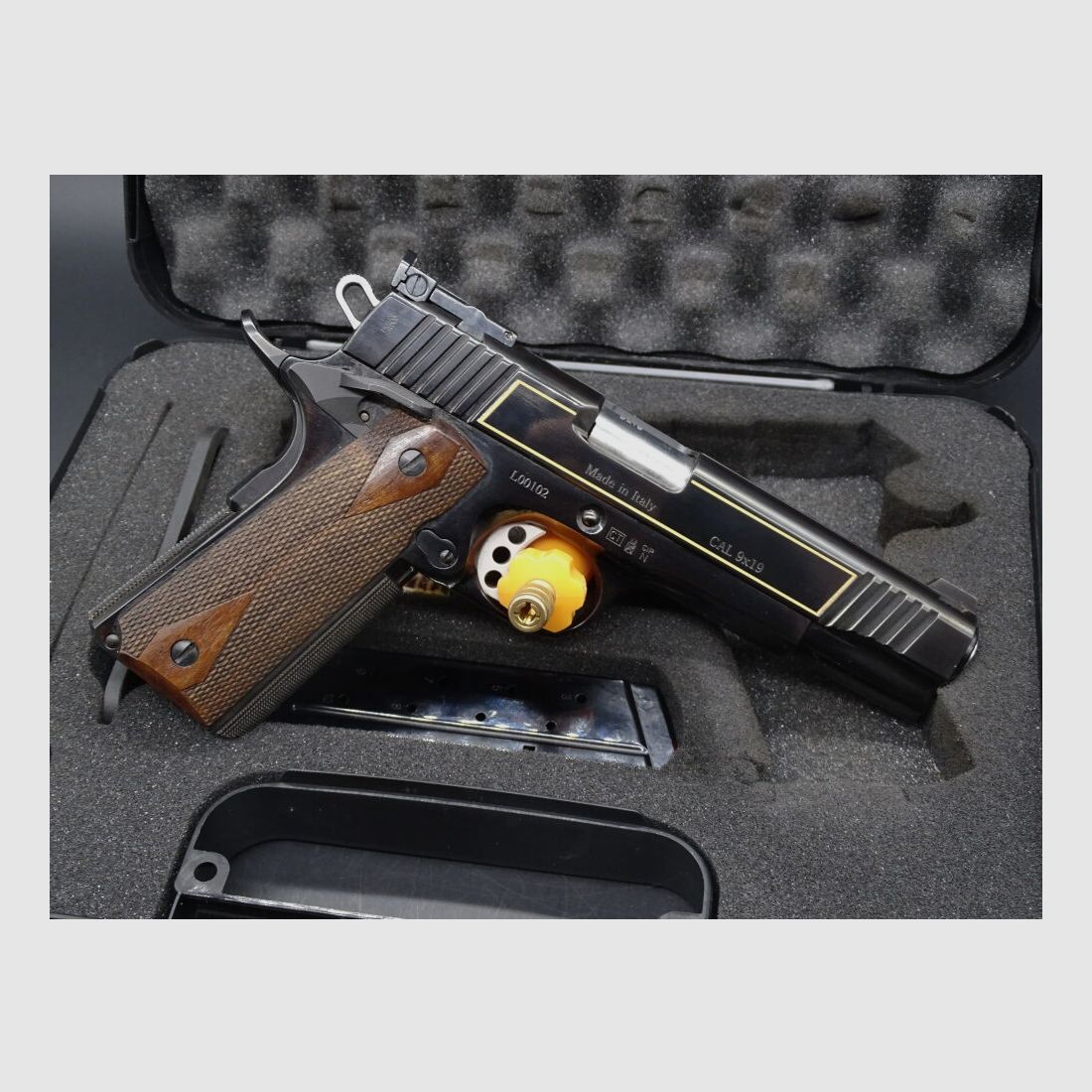 Brixia 1911 Impera Five Oaks Hoogglans geborsteld & Goud Kaliber 9mm 1911 Impera Five Oaks