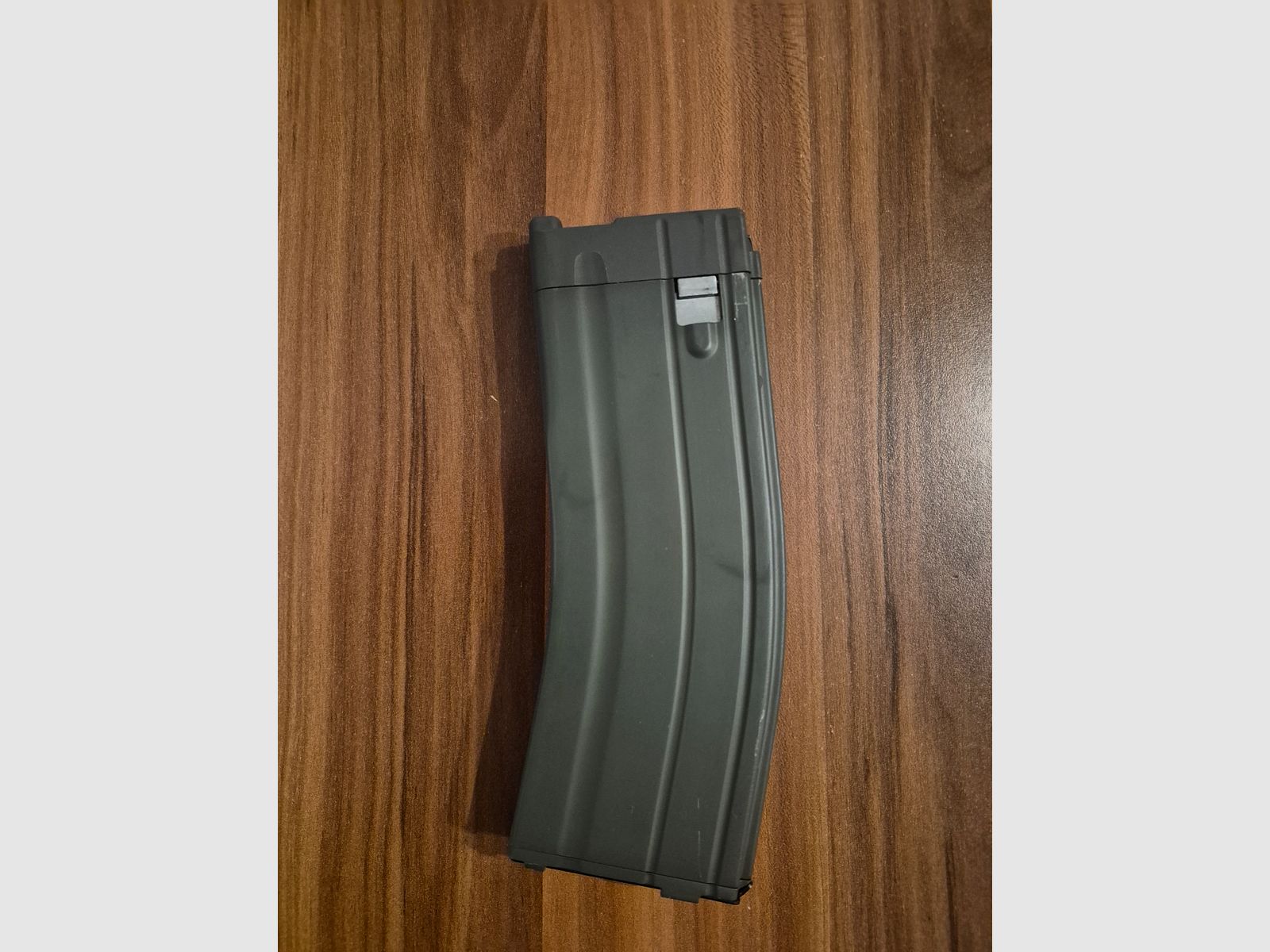 Cybergun / VFC Colt M16A1 GBB (1,6 Joule) – classico del Vietnam in set con caricatore extra & gas