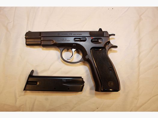 CZ 75.