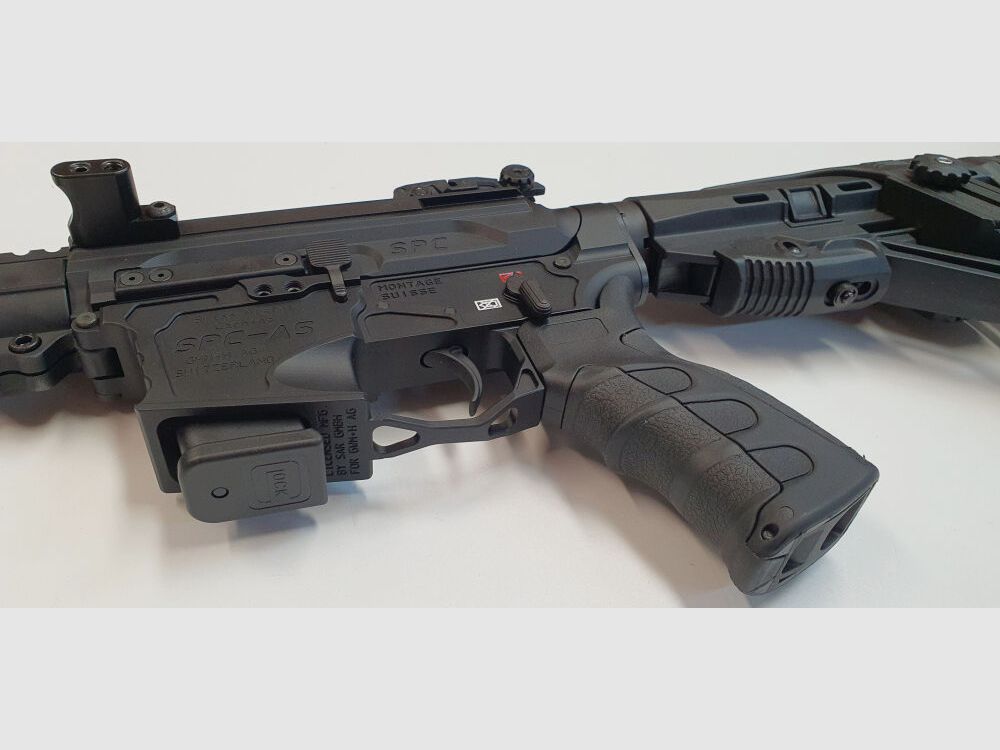 GWMH AG Selbstladebüchse GWMH SPC-HUNTER A5 10" (SWISS PISTOL CARBINE) BLACK Kal.9x19 AR15 Glock Magazi