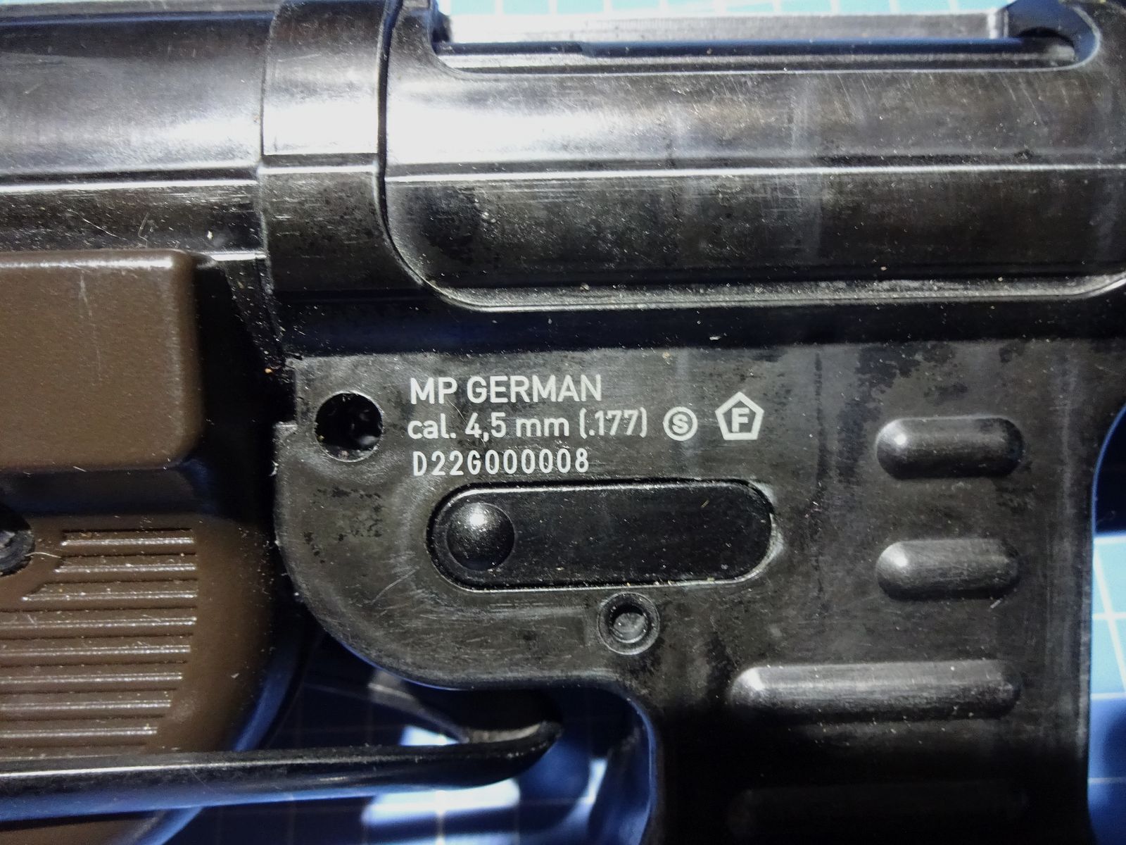 MP40 - CO2 - Kaliber .177 / 4,5mm BB, Bild 4 von 5