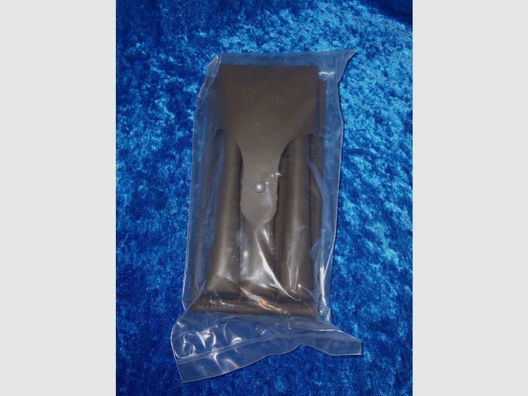 SAR M54 M2 / UZI MP2 Dreifach Magazintasche Kunststoff, VALERIA JORDAN GMBH