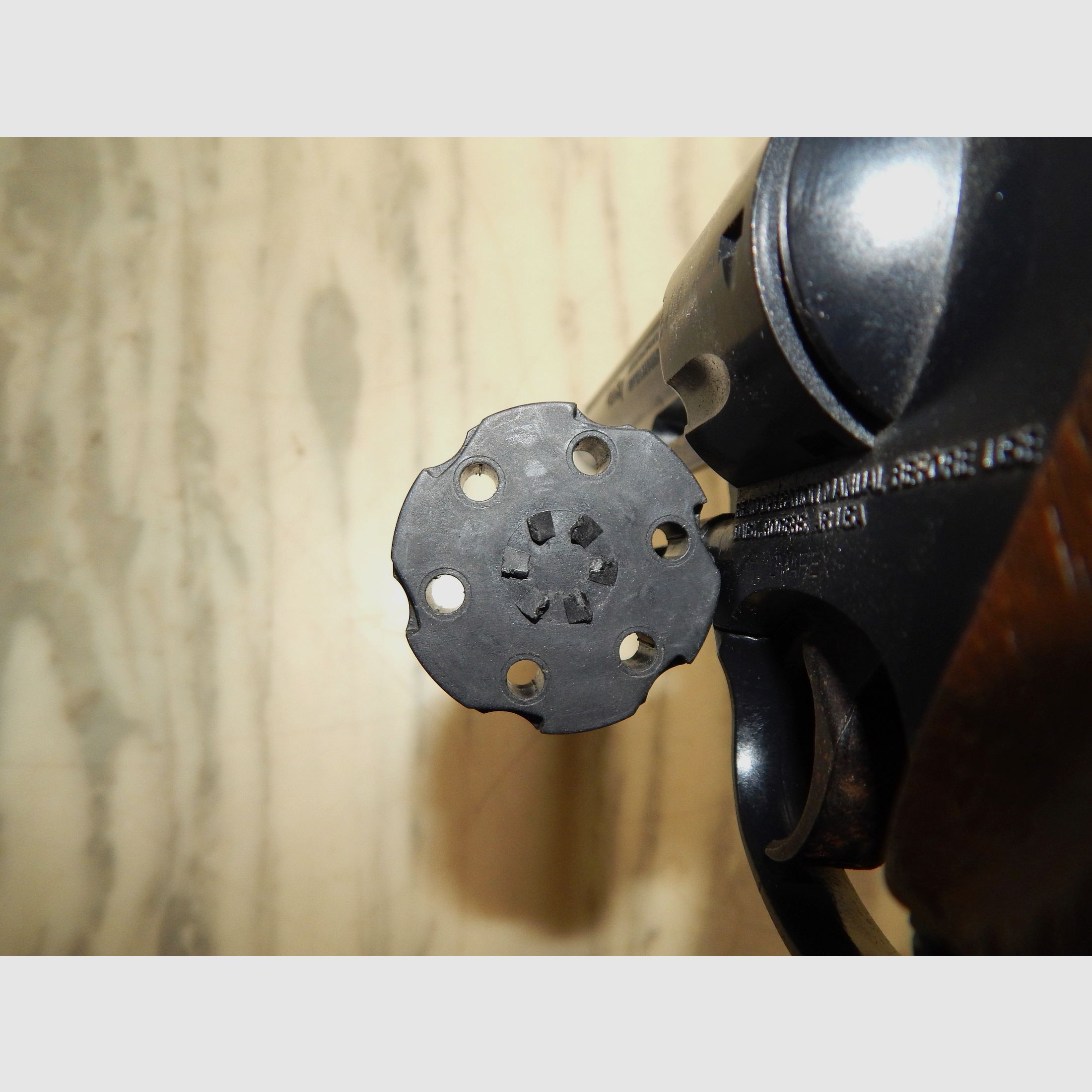 Daisy 44 Co2 Revolver / vintage - 2 stuks