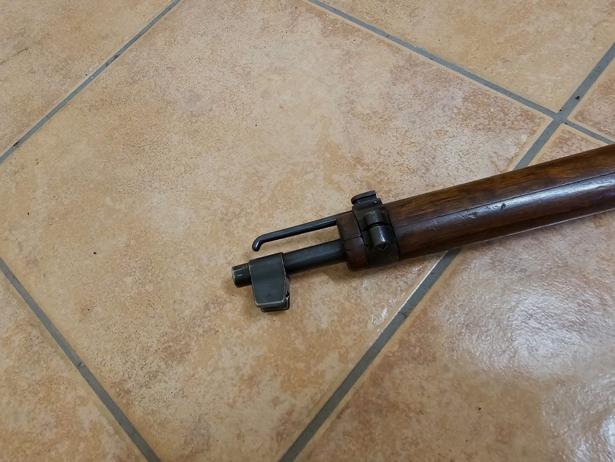 Steyr Mannlicher M95 8x56 – Historical repeating rifle with straight pull bolt, very good condition from estate.
