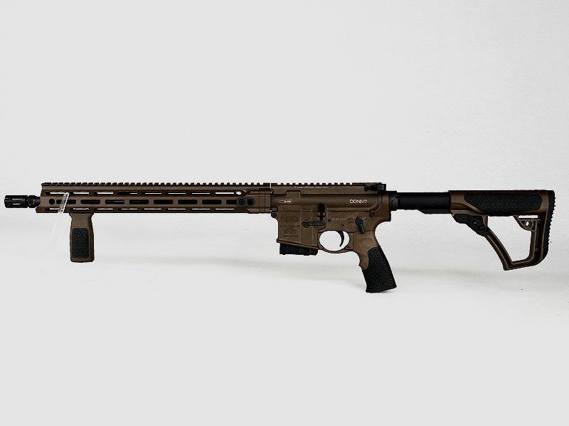 Daniel Defense	 M4 V7 Mil Spec+