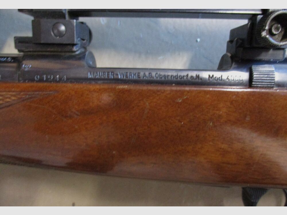 Mauser 4000 repeating rifle with Tasco 6x40 scope 4000