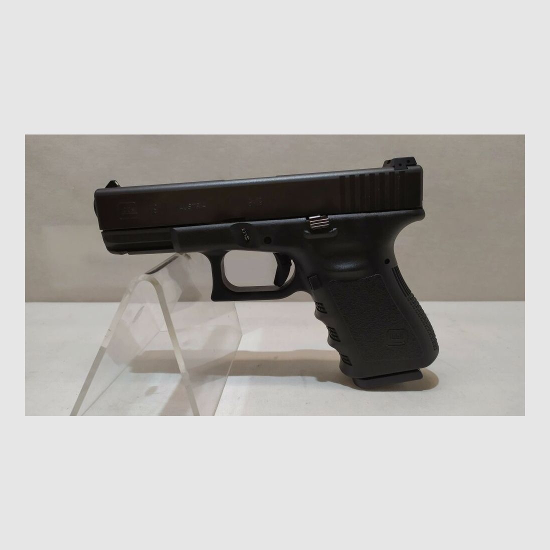 Glock 19