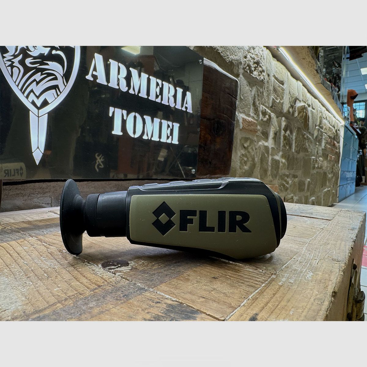 GEBRAUCHT – THERMISCHES MONOKULAR – FLIR SCOUT II 640 840×512 px, 35mm Objektiv, 9Hz, Bild 1 von 5