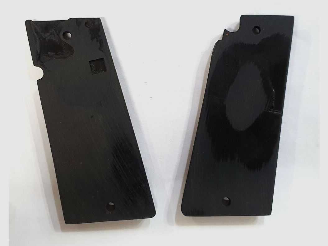 Bonifacia Echevarria SA paire de panneaux de prise pour pistolet espagnol C1214, d'occasion