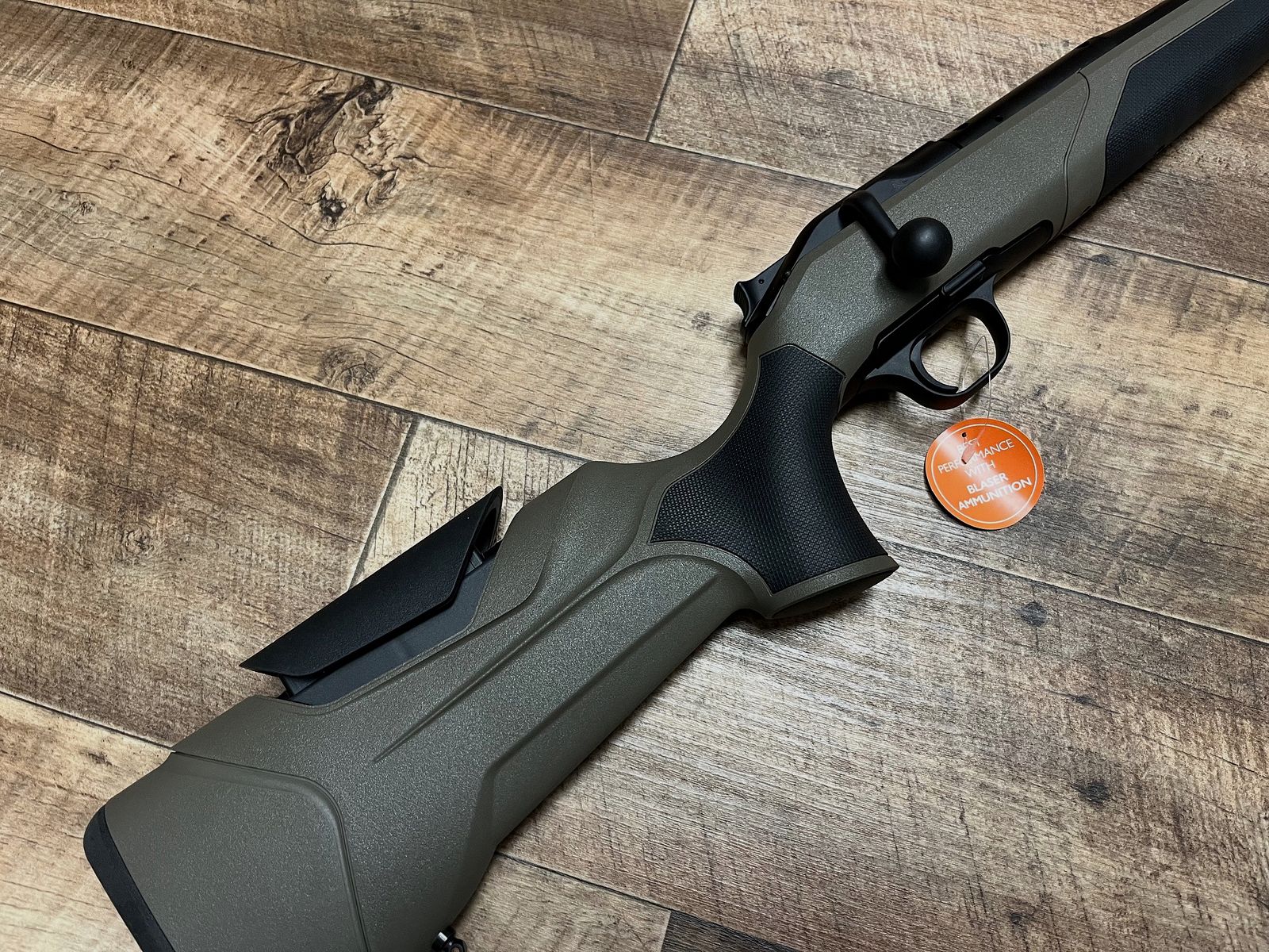 Blaser R8 Professional 2.0 Dunkeloliv - Sofort lieferbar