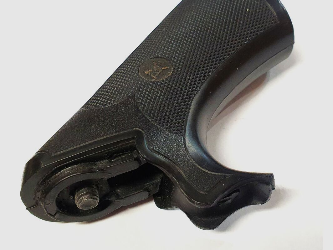 Pachmayr Pachmayr Grip, Pistol Grip Overmolded, Mossberg 500