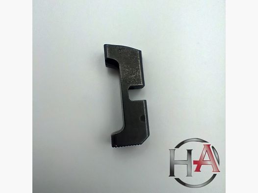 Ambidextrous magazine catch CZ P-10