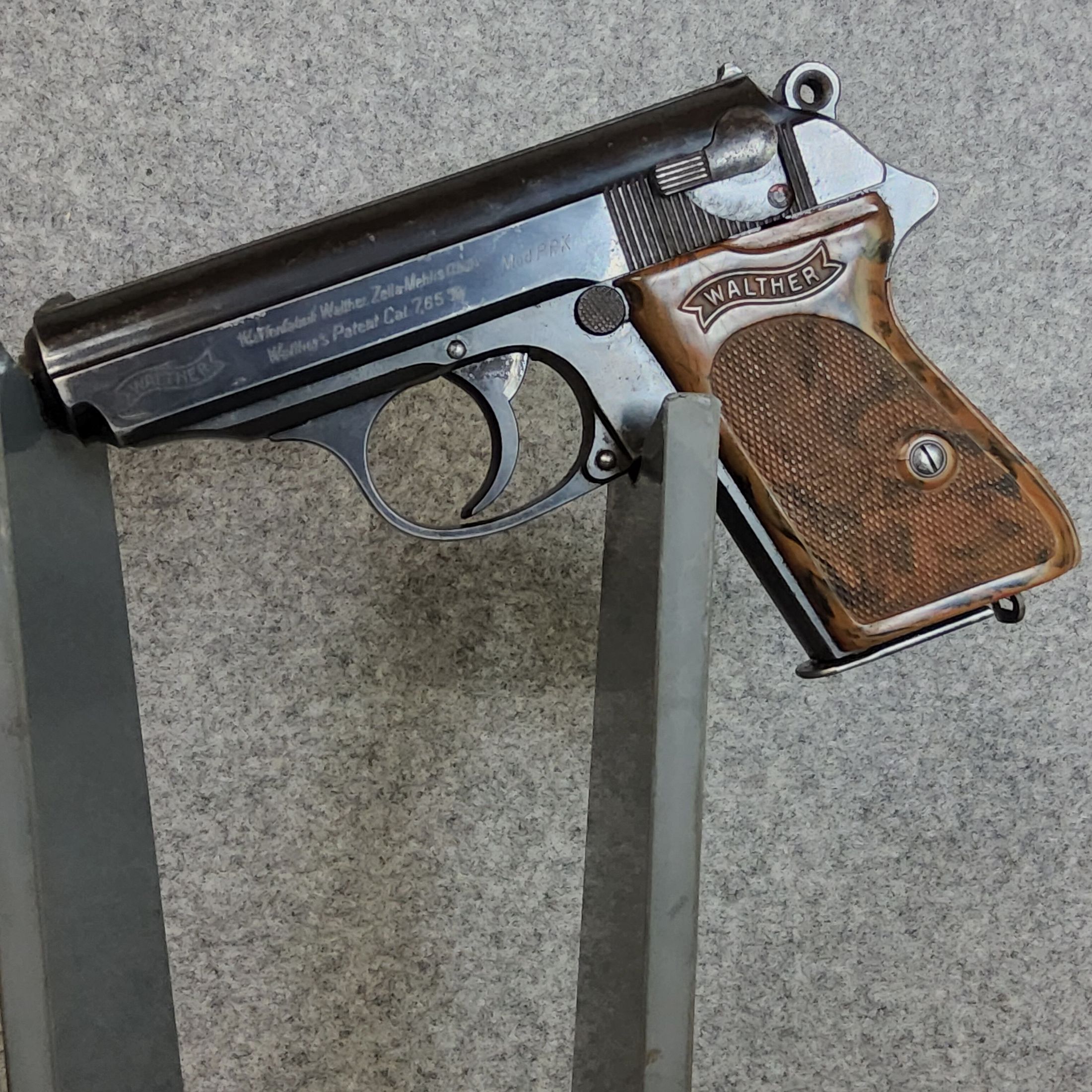 Walther Zella- Mehlis PPK- 90 ° Sicherung