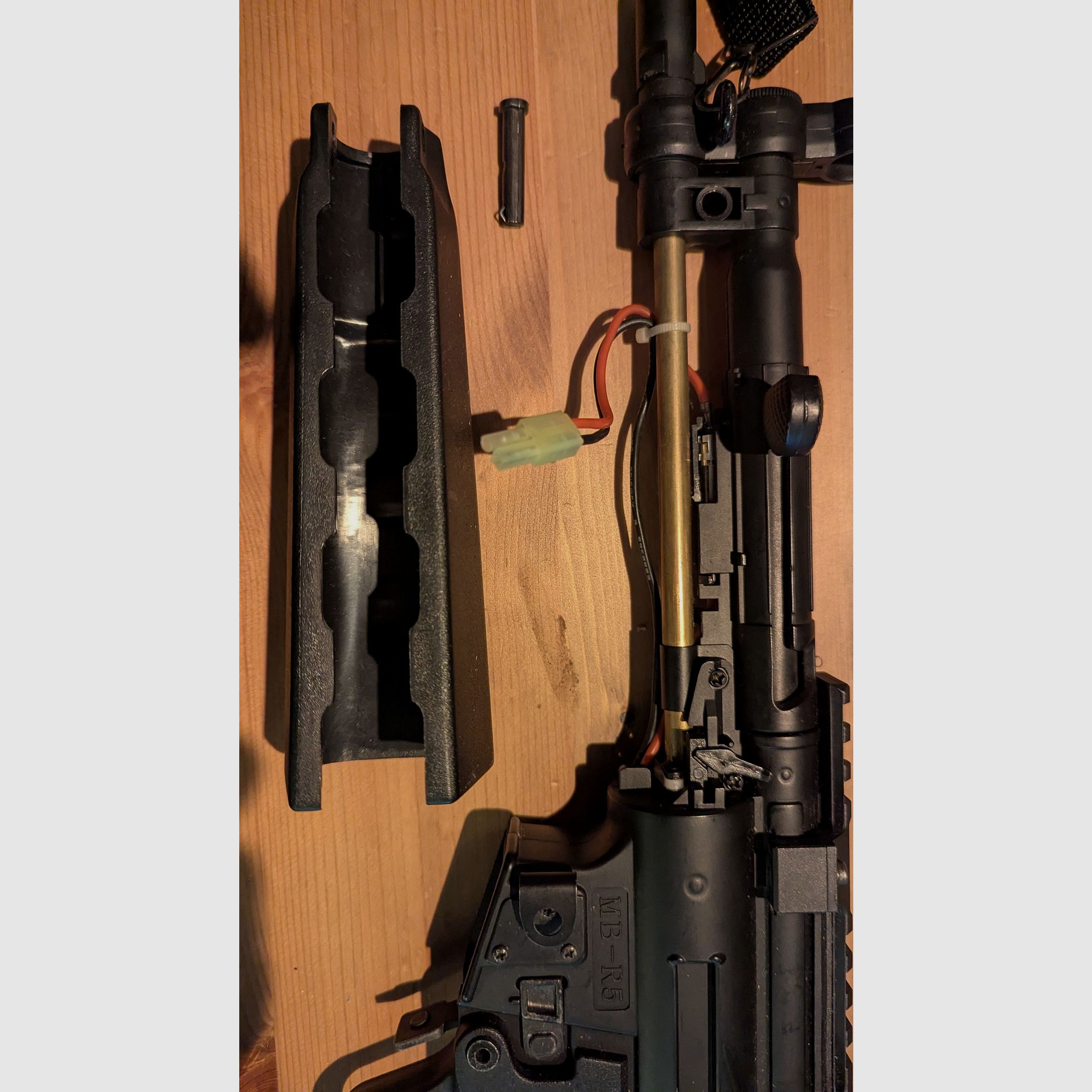 Airsoft MP5 A5 AEG 0.5J (defective) incl. accessories