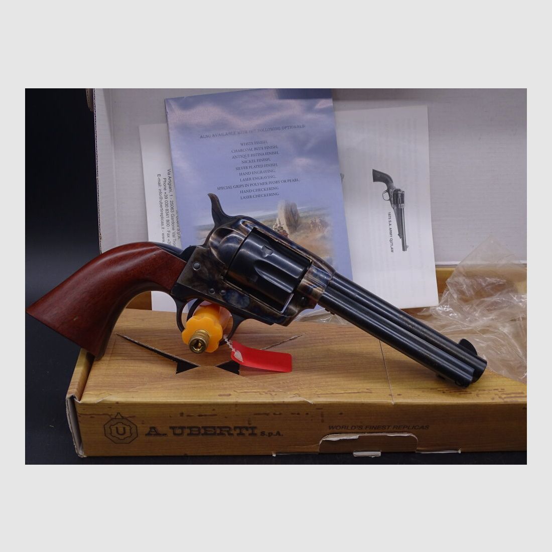 Uberti 1873 Cattleman Stallion 4 3/4 " Kaliber .22lr Cattleman 1873