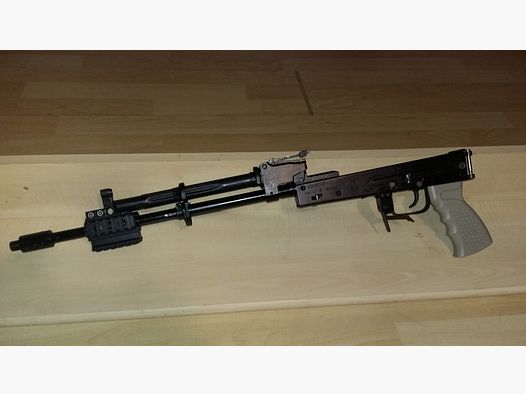 Izhmash Yunker 3 Co2 Luftgewehr 4,5mm BB mit WBP Komboblock
