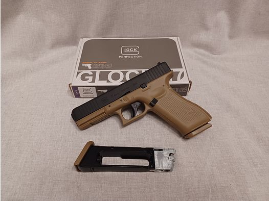 Glock 17 Gen5 / Coyote / 4,5 mm BB / BlowBack / CO2 / Pistole / OVP (32)