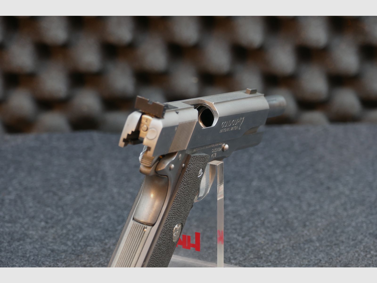 Colt Series 80 MK IV — Gold Cup National Match — .45 Auto (.45 ACP), stainless steel